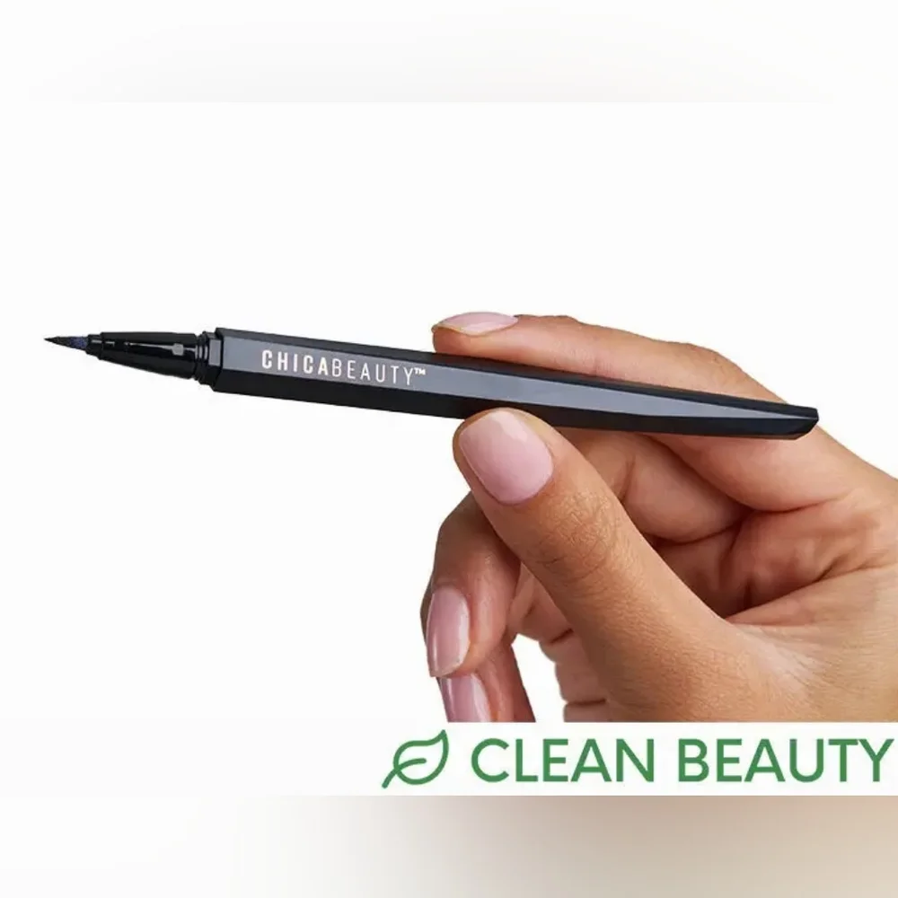 NEW CHICA BEAUTY Mirame‎ Liquid Liner In Black